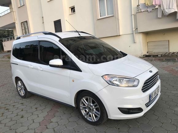 Sahibinden Ford Tourneo Courier 1.6 TDCi Titanium Plus 2015 Model 