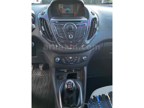 Sahibinden Ford Tourneo Courier 1.6 TDCi Titanium Plus 2015 Model 