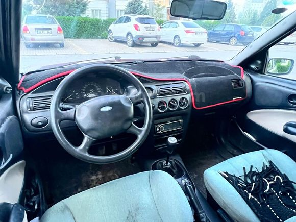 Sahibinden Ford Escort 1.6 CL 1997 Model