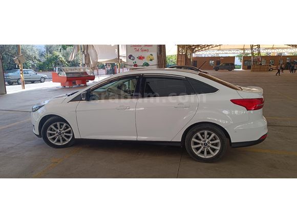 Sahibinden Ford Focus 1.6 TDCi Titanium 2017 Model