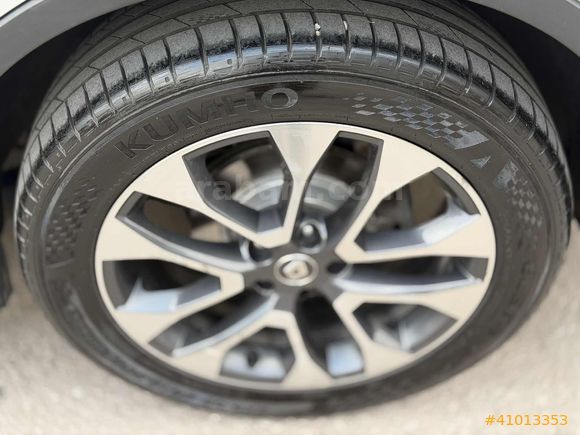 //2018 HATASIZ BOYASIZ CAM TAVAN EN DOLUSU 162.000 KM //