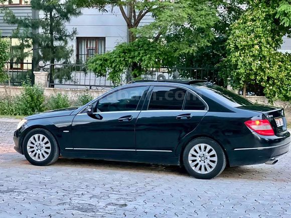 Sahibinden Mercedes - Benz C 180 Kompressor BlueEfficiency Elegance 2011 Model Van