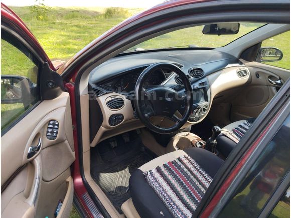 Sahibinden Ford Focus 1.6 Ghia 2000 Model