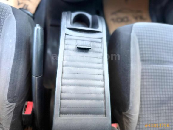 100.YIL AUTO DAN CITROEN BERLINGO