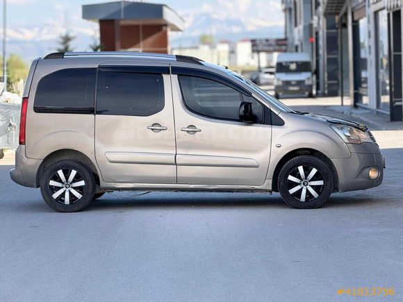 100.YIL AUTO DAN CITROEN BERLINGO