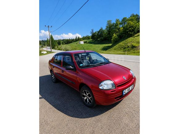 Sahibinden Renault Clio 1.4 RNA 2000 Model