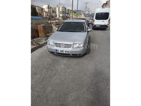 Sanrouflu Volkswagen Bora 1.6 Comfortline 2001 Model