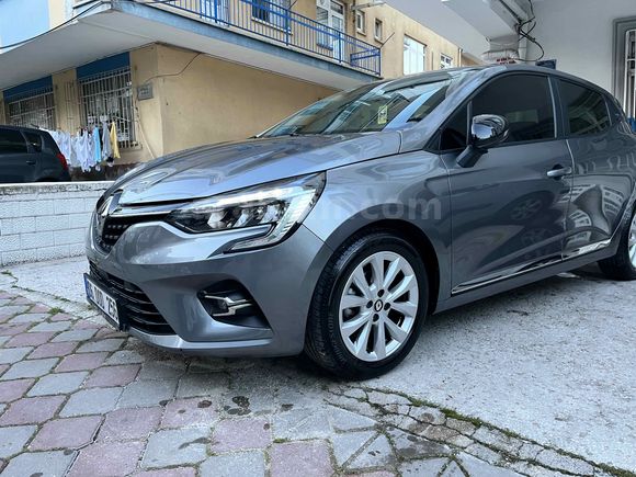 Sahibinden Renault Clio 1.0 TCe Touch 2023 Model 