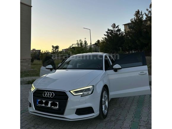 İLK SAHİBİNDEN AUDİ A3  CAM TAVAN -LED FAR- KAYAR LEDLİ STOPLAR