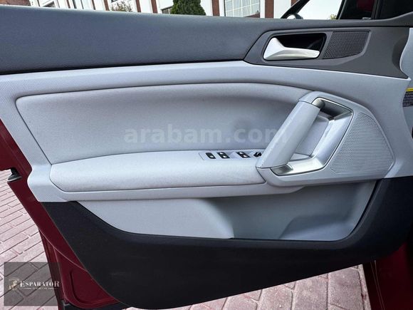 ESPARATOR'DAN 2015 MODEL PEUGEOT 308 1.2 PURETECH ALLURE PAKET