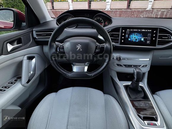 ESPARATOR'DAN 2015 MODEL PEUGEOT 308 1.2 PURETECH ALLURE PAKET
