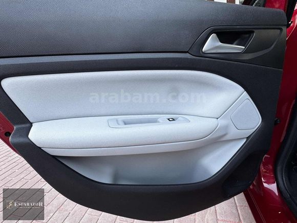 ESPARATOR'DAN 2015 MODEL PEUGEOT 308 1.2 PURETECH ALLURE PAKET