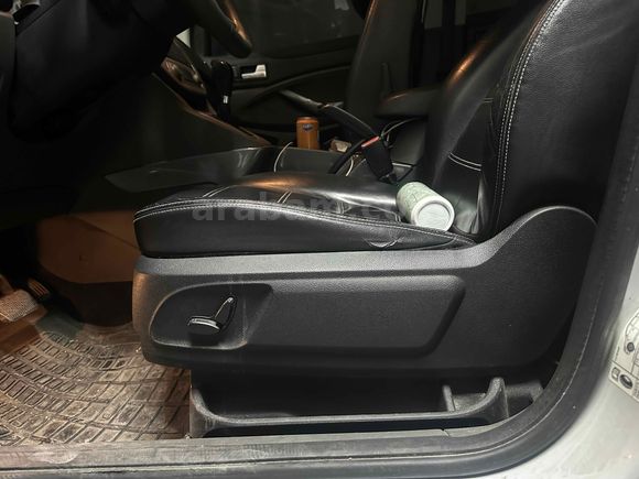 Sahibinden Ford Kuga 2.0 TDCi Selective 2011 Model  333.790 km Beyaz