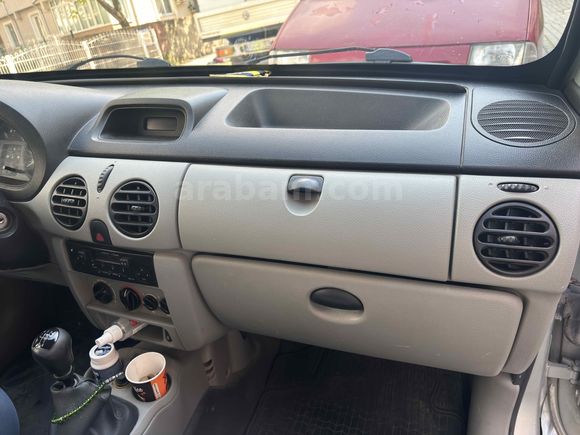 Sahibinden Renault Kangoo 1.5 dCi Expression 2005 Model 