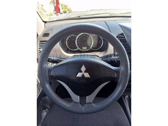 4*4 Mitsubishi L200 4x4 Invite 2012 Model  348600. km Yeşil