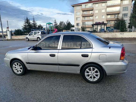 Sahibinden Hyundai Accent 1.5 CRDi Admire 2004 Model