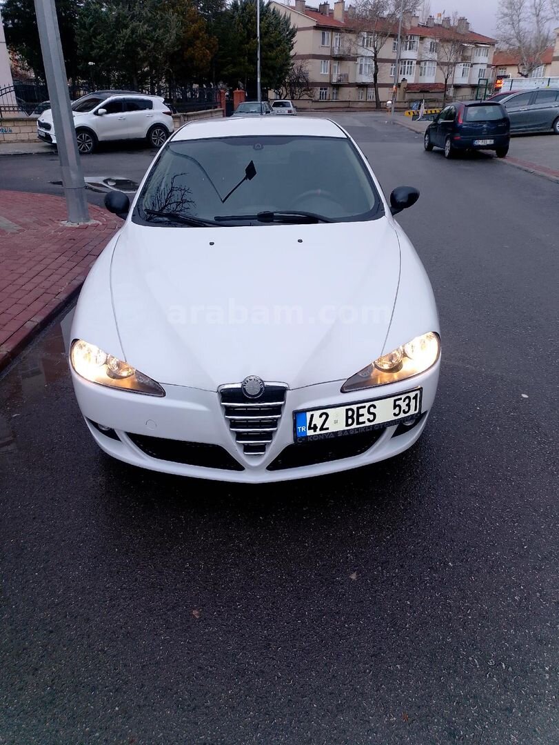 Sahibinden Alfa Romeo 147 1.6 TS Distinctive 2004 Model Konya 225.000 km Beyaz 3