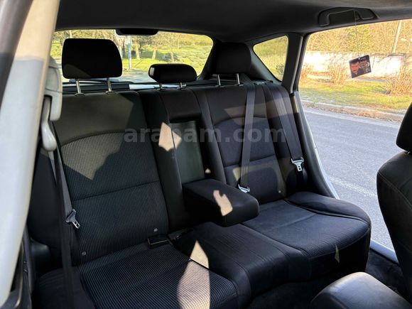 Sahibinden Mazda 3 1.6 Sport Dynamic 2006 Model 