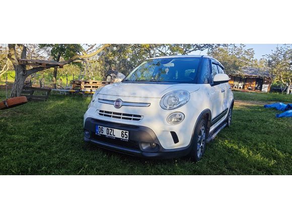 Sahibinden Fiat 500 Ailesi 500L 1.3 Mjet RockStar 2013 Model  188.000 km Beyaz