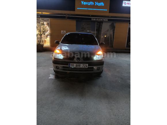 Sahibinden Renault Clio 1.2 Authentique 2005 Model