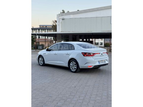 Sahibinden Renault Megane 1.5 Blue DCI Joy 2021 Model 
