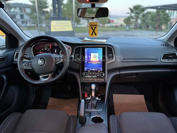 Sahibinden Renault Megane 1.5 Blue DCI Joy 2021 Model 