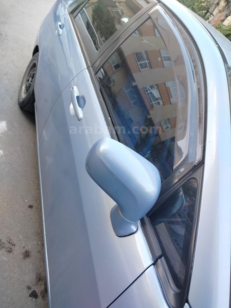 Sahibinden Suzuki Liana 1.6 GLX 2002 Model Ankara 299.000 km Mavi 3