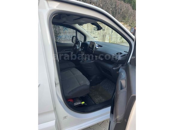 Sahibinden Opel Combo 1.5 CDTI Elegance 2023 Model 