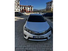 Sahibinden Toyota Corolla 1.4 D-4D Premium 2013 Model  110.000 km Beyaz