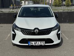 Sahibinden Renault Clio 1.0 TCe Evolution 2023 Model Sakarya