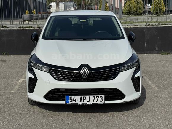 Sahibinden Renault Clio 1.0 TCe Evolution 2023 Model Sakarya