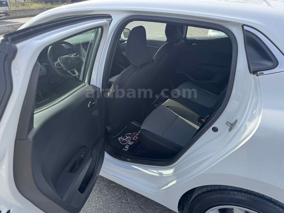 Sahibinden Renault Clio 1.0 TCe Evolution 2023 Model Sakarya