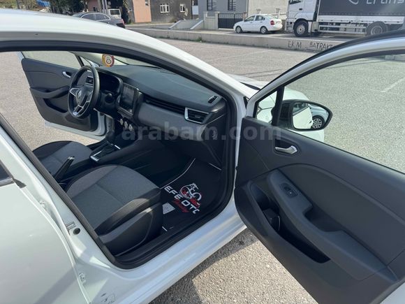 Sahibinden Renault Clio 1.0 TCe Evolution 2023 Model Sakarya