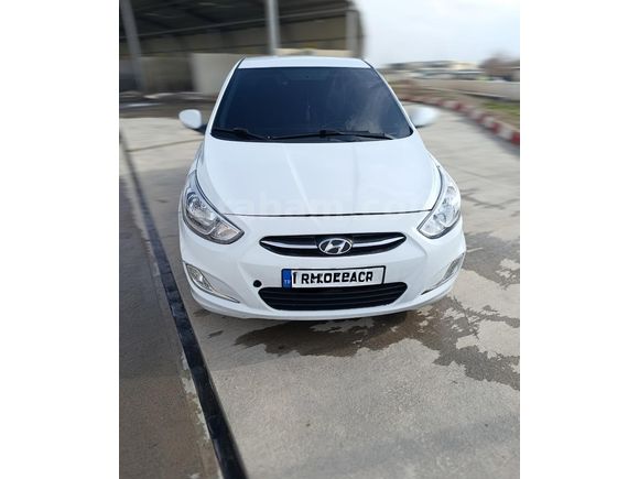 Sahibinden Hyundai Accent Blue 1.6 CRDI Mode 2017 Model