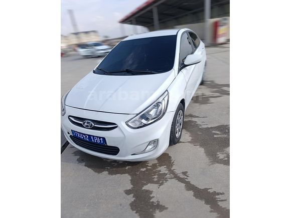 Sahibinden Hyundai Accent Blue 1.6 CRDI Mode 2017 Model