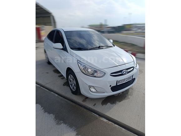 Sahibinden Hyundai Accent Blue 1.6 CRDI Mode 2017 Model