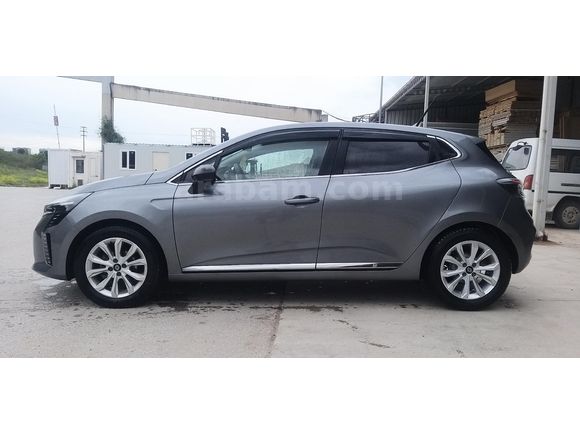 Sahibinden Renault Clio 1.0 TCe Evolution 2024 Model