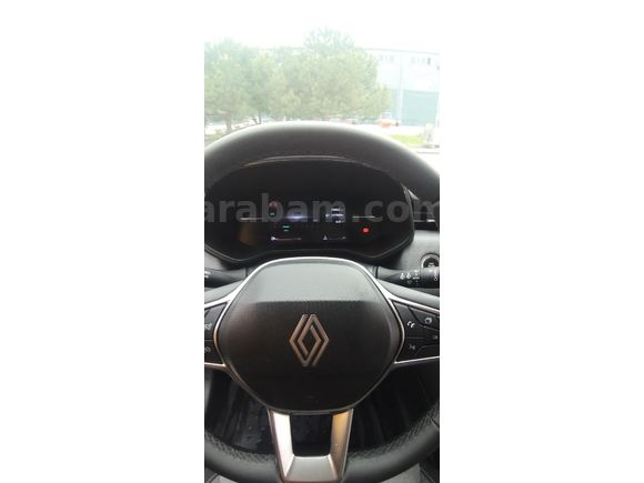 Sahibinden Renault Clio 1.0 TCe Evolution 2024 Model
