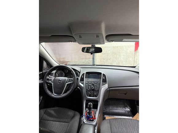 İLK SAHİBİNDEN 12300 KM SERVİS BAKIMLI FULL ORiJİNAL
