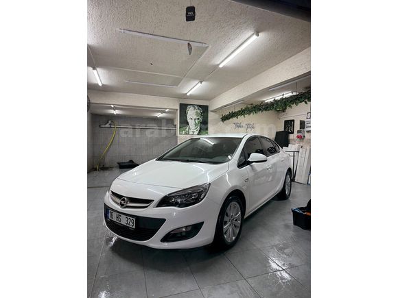 İLK SAHİBİNDEN 12300 KM SERVİS BAKIMLI FULL ORiJİNAL