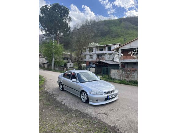 Sahibinden Honda Civic 1.6 i ES 2000 Model 