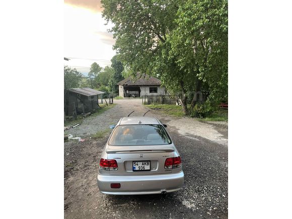 Sahibinden Honda Civic 1.6 i ES 2000 Model 
