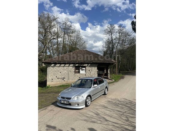 Sahibinden Honda Civic 1.6 i ES 2000 Model 