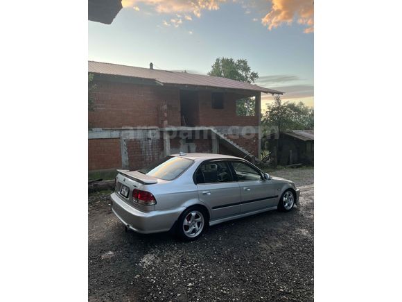 Sahibinden Honda Civic 1.6 i ES 2000 Model 