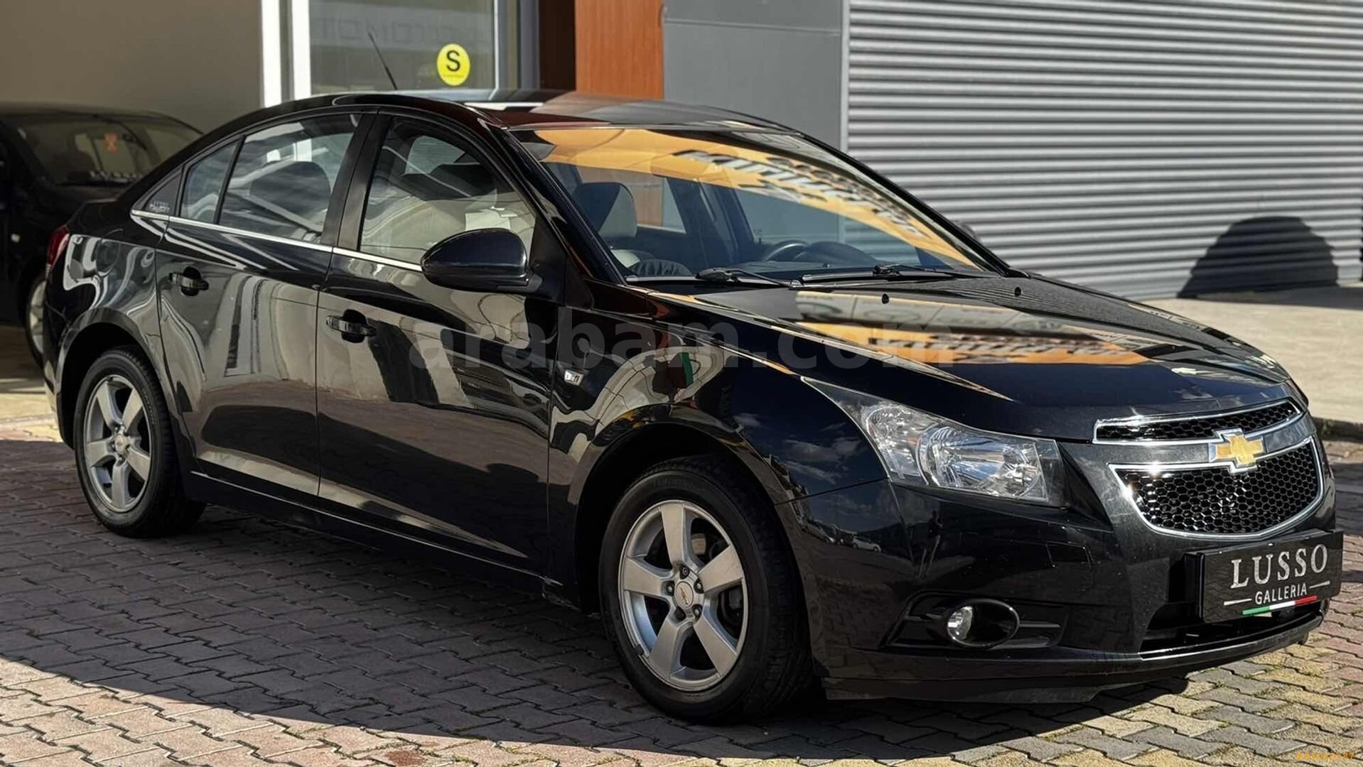 Galeriden Chevrolet Cruze 1.6 LS 2010 Model Konya 150.000 km Siyah 1