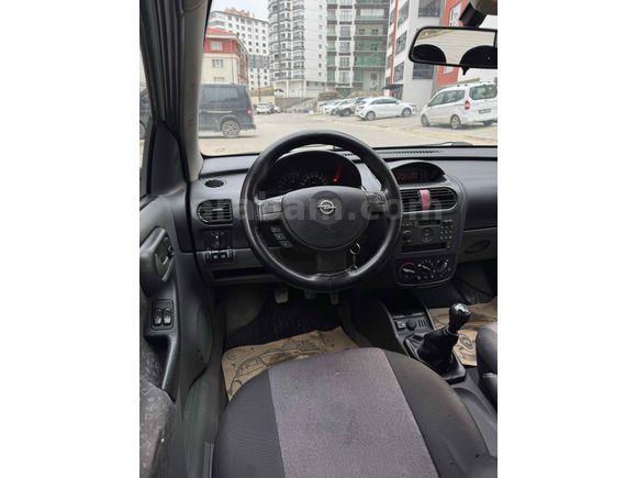 Sahibinden Opel Corsa 1.4 Elegance 2001 Model 