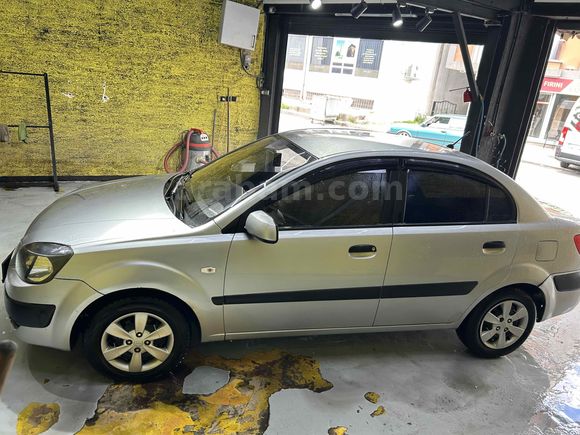 Sahibinden Kia Rio 1.5 CRDi Trend 2009 Model 