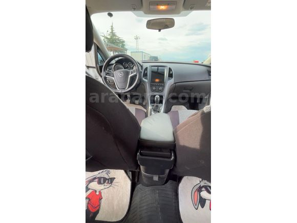 Sahibinden Opel Astra 1.6 Edition 2015 Model Düşük Km Temiz ACİL