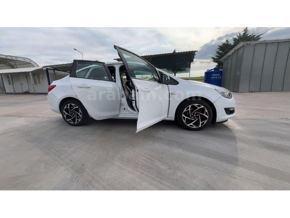 Sahibinden Opel Astra 1.6 Edition 2015 Model Düşük Km Temiz ACİL