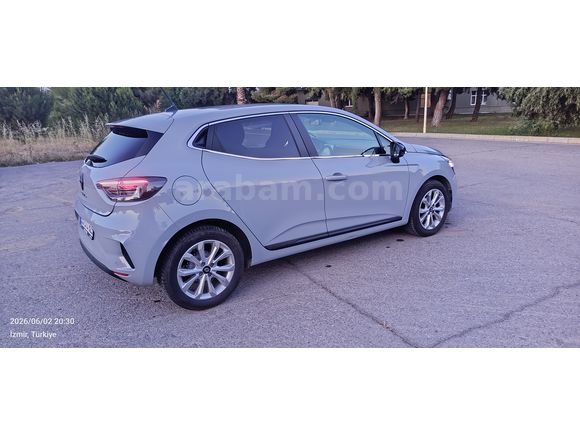 Askeri Personelden Renault Clio 1.0 TCe Evolution 2025 Model 